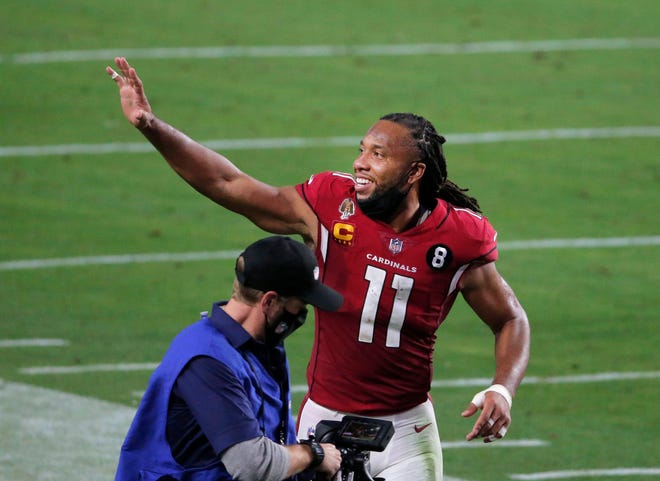 Is Arizona Cardinals wide receiver Larry Fitzgerald set to retire? Some odds think he will hang up his cleats before the start of the 2021 NFL season.