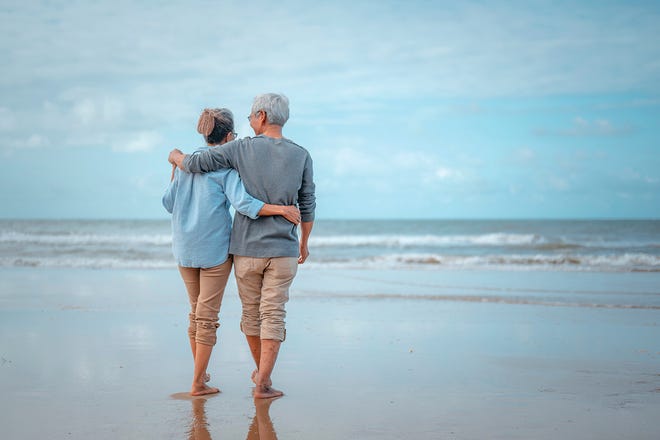 Beach walks are a bonus for Newport retirees.