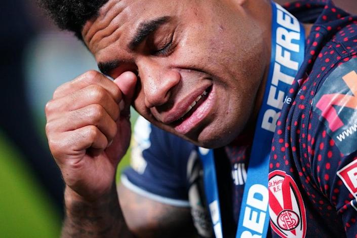 St Helens&#x002019; Kevin Naiqama breaks down in tears after the Betfred Super League Grand Final (Zac Goodwin/PA) (PA Wire)